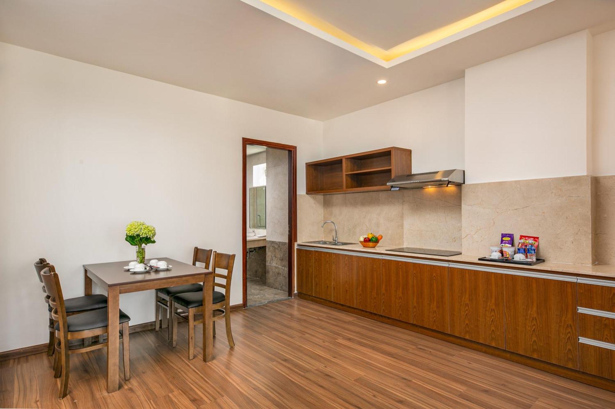 Prague Da Nang Beach Hotel Exterior photo