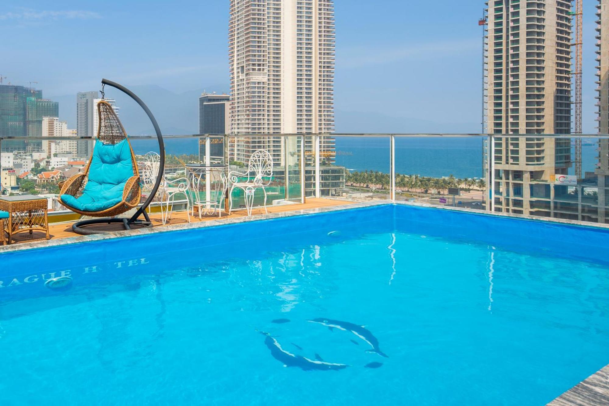 Prague Da Nang Beach Hotel Exterior photo